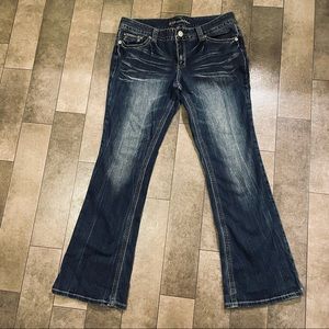 Women’s Aryia Jeans size 15/16 dark/light wash